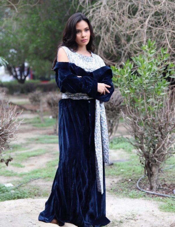 جلابية كحلي مخمل أووف شولدر