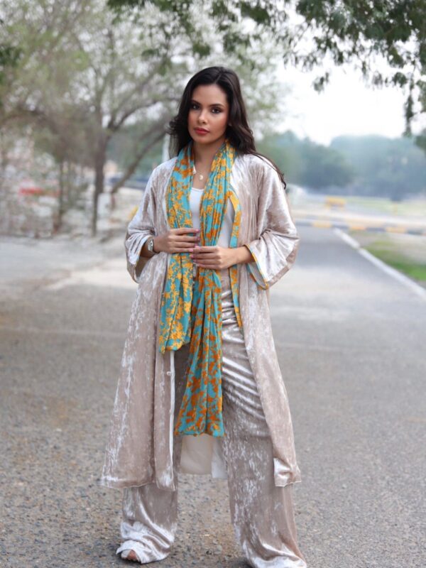 Training Suit off white color