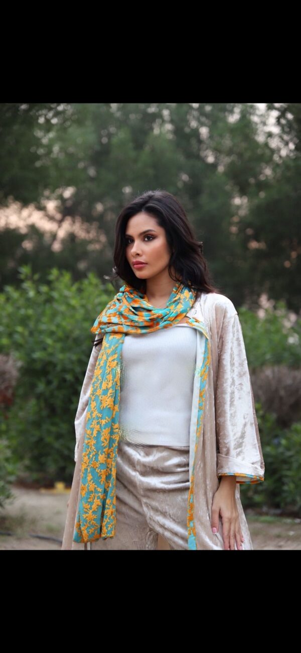 Training Suit off white color